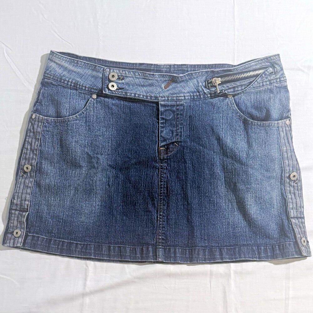 VINTAGE Y2K FUBU The Collection Denim Mini Skirt 16W Asymmetrical Zip 2000s